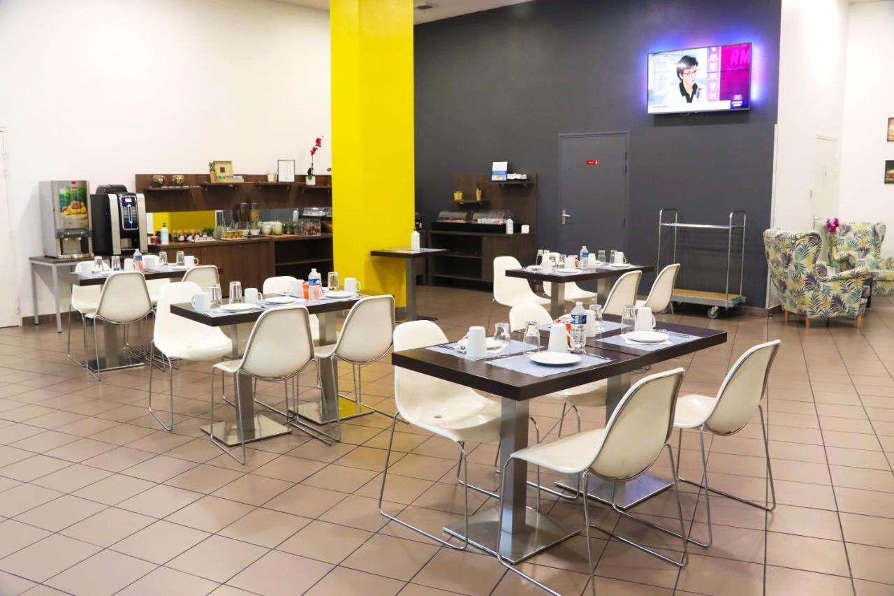 Comfort Aparthotel Nimes Centre Zewnętrze zdjęcie