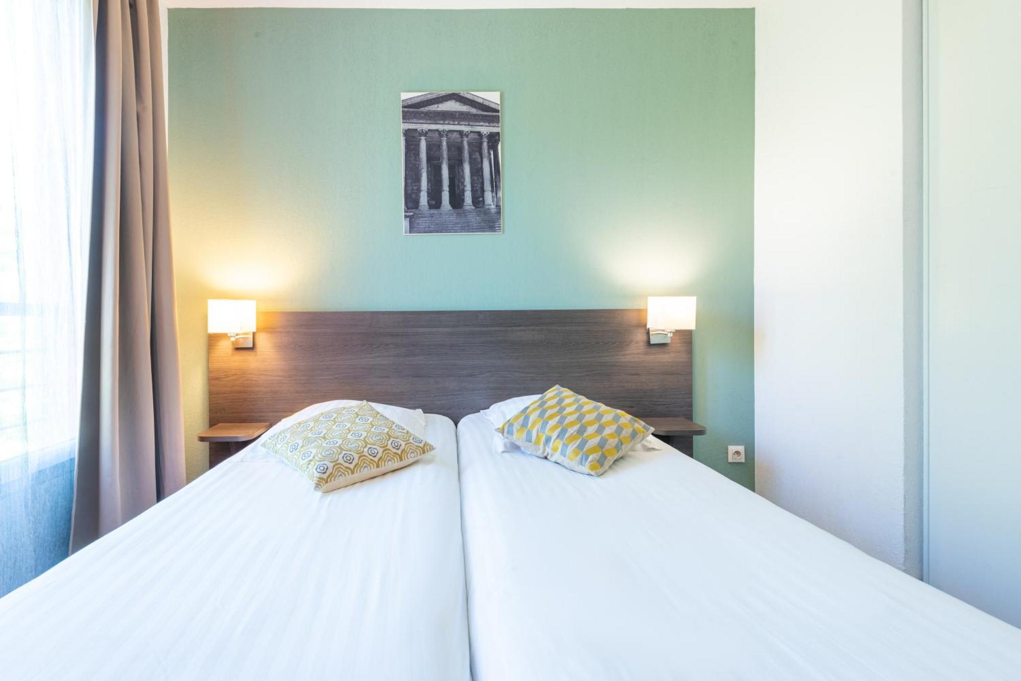 Comfort Aparthotel Nimes Centre Zewnętrze zdjęcie