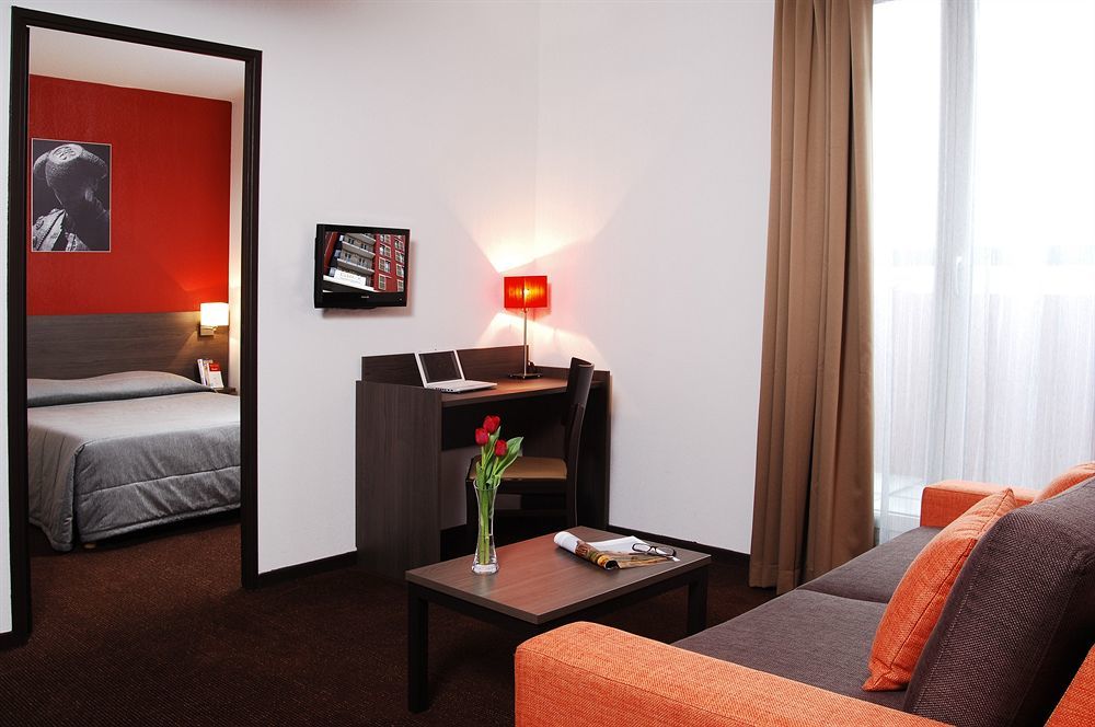 Comfort Aparthotel Nimes Centre Pokój zdjęcie